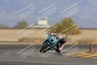 media/Dec-17-2022-SoCal Trackdays (Sat) [[224abd9271]]/Turn 15 (155pm)/